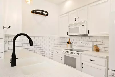 818 S Terry Street #B9, Longmont, CO 80501 - Photo 9