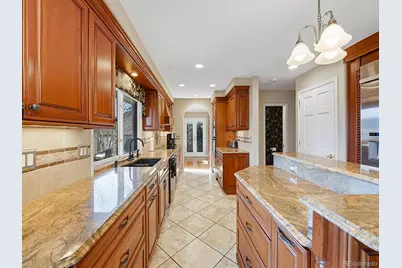 7518 S Willow Circle, Centennial, CO 80112 - Photo 17