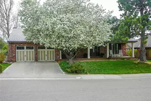 7518 S Willow Cir, Centennial, CO 80112 - Photo 5