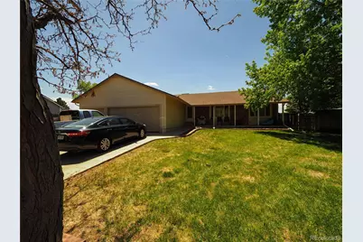 3793 S Olathe Circle, Aurora, CO 80013 - Photo 1