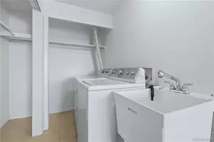 561 Geneva St, Aurora, CO 80010 - Photo 23