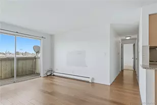 561 Geneva St, Aurora, CO 80010 - Photo 11