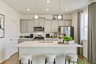 9885 Ceylon Court, Commerce City, CO 80022 - Photo 9