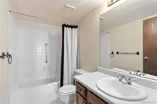 13902 E Marina Dr, Aurora, CO 80014 - Photo 15