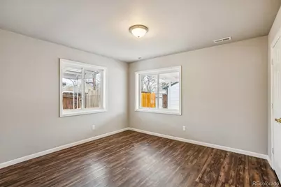 1680 Newark Street, Aurora, CO 80010 - Photo 21