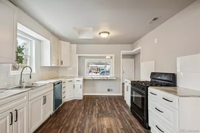 1680 Newark Street, Aurora, CO 80010 - Photo 11