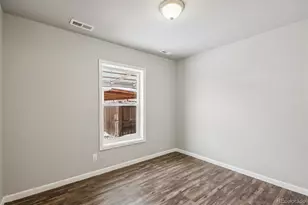 1680 Newark St, Aurora, CO 80010 - Photo 17