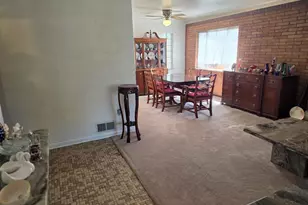1150 Roslyn St, Denver, CO 80220 - Photo 27