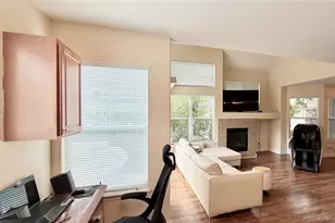 5752 S Addison Way, Aurora, CO 80016 - Photo 5