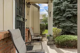 927 S Evanston Cir, Aurora, CO 80012 - Photo 27