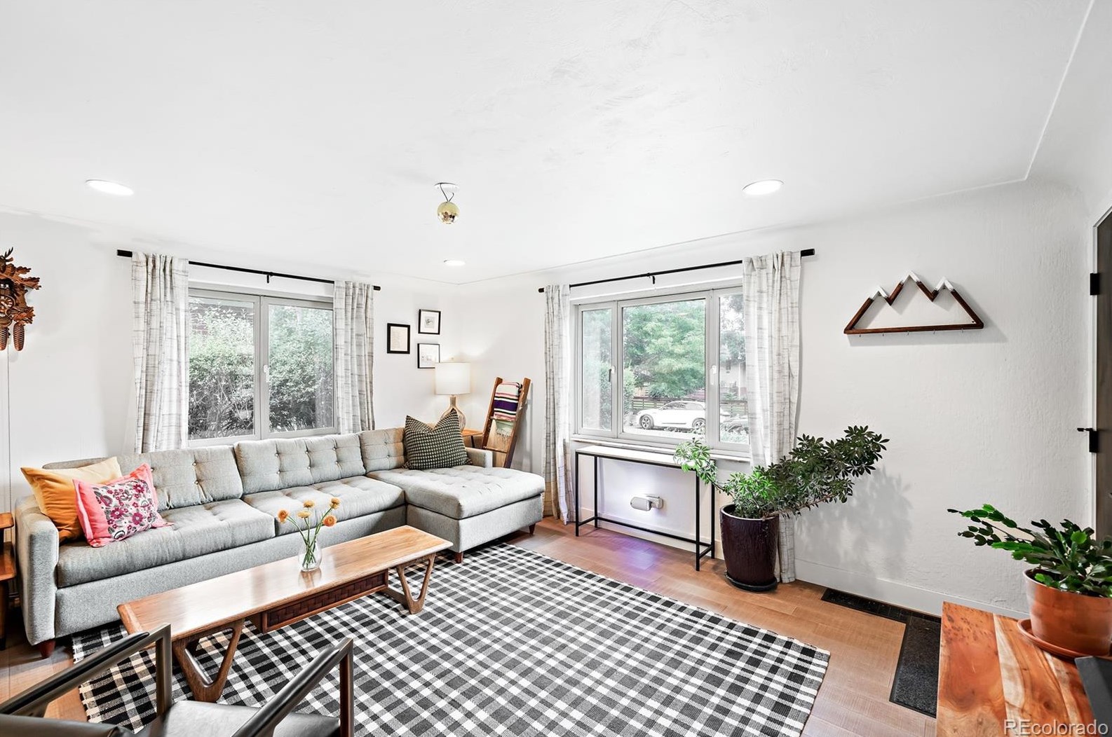 2625 Julian St, Denver CO  80219-5832 exterior