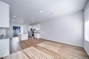 46569 Sunflower Ln, Bennett, CO 80102 - Photo 7