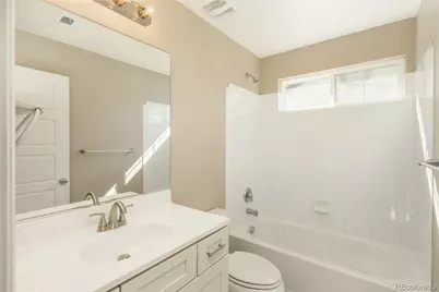 24681 E Layton Place, Aurora, CO 80016 - Photo 23