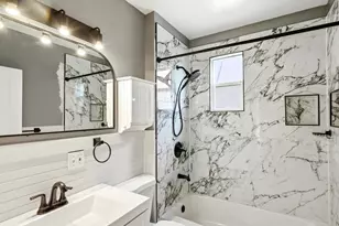 1685 Clinton St, Aurora, CO 80010 - Photo 11