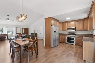 999 S Telluride Street, Aurora, CO 80017 - Photo 7
