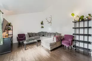 17129 E Kenyon Pl, Aurora, CO 80013 - Photo 5