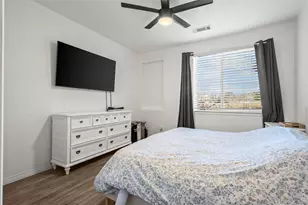 19303 E College Dr, Aurora, CO 80013 - Photo 9