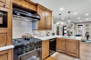 6876 Surrey Trail, Littleton, CO 80125 - Photo 19