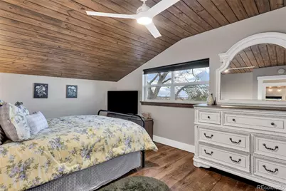 6876 Surrey Trail, Littleton, CO 80125 - Photo 37
