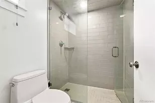 2041 Grape St, Denver, CO 80207 - Photo 39