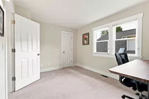 2041 Grape St, Denver, CO 80207 - Photo 35