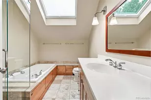 2041 Grape St, Denver, CO 80207 - Photo 27