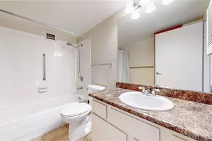 13691 E Marina Dr, Aurora, CO 80014 - Photo 13