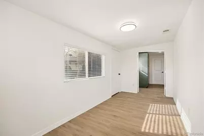 998 Toledo Street, Aurora, CO 80011 - Photo 11