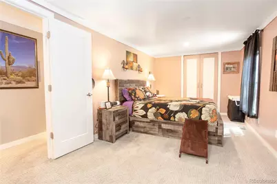 1801 NW 92 Avenue, Denver, CO 80260 - Photo 9
