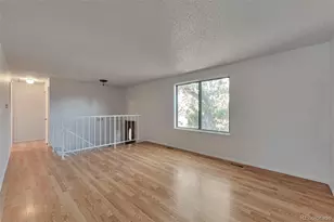 3215 S Granby Way, Aurora, CO 80014 - Photo 3