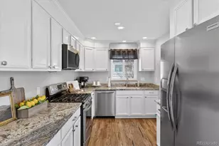 1732 S Elm St, Denver, CO 80222 - Photo 9