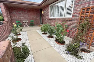 2170 S Flower Way, Lakewood, CO 80227 - Photo 3
