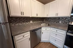 93 S Sable Blvd, Aurora, CO 80012 - Photo 7