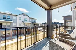 7008 Ipswich Ct, Castle Pines, CO 80108 - Photo 3