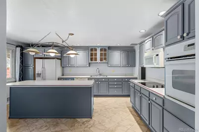 3219 Uvalda Street, Aurora, CO 80011 - Photo 13