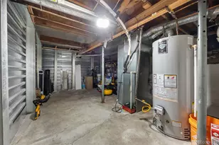 1625 Dayton St, Aurora, CO 80010 - Photo 21