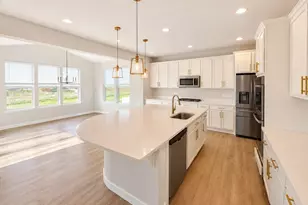 27811 E 9th Dr, Aurora, CO 80018 - Photo 5
