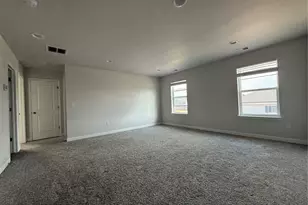 27811 E 9th Dr, Aurora, CO 80018 - Photo 13