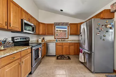 2547 E 124th Place, Thornton, CO 80241 - Photo 7