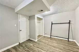 979 S Miller Way, Lakewood, CO 80226 - Photo 7