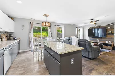 22156 E Berry Place, Aurora, CO 80015 - Photo 15