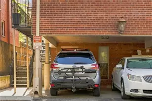 1243 Vine St, Denver, CO 80206 - Photo 5