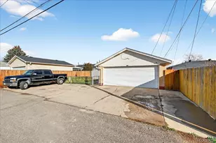 1861 S Canosa Ct, Denver, CO 80219 - Photo 25