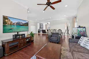 27 Desert Willow Ln, Littleton, CO 80127 - Photo 7