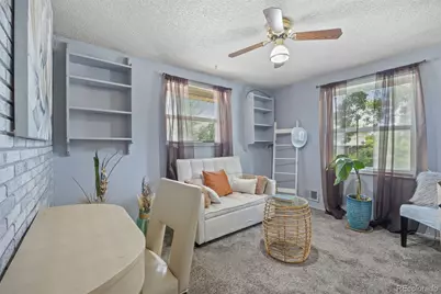 4725 Topeka Court, Denver, CO 80239 - Photo 19