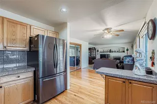 2743 S Waco Way, Aurora, CO 80013 - Photo 7