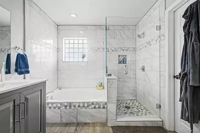 9867 E Florida Place, Denver, CO 80247 - Photo 19