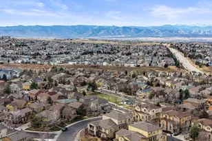 10588 Parkington Ln, Highlands Ranch, CO 80126 - Photo 43