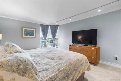 1625 Larimer Street #1601, Denver, CO 80202 - Photo 31