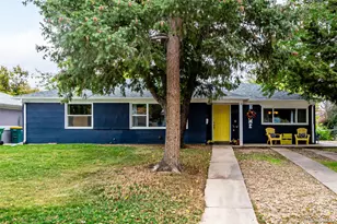 924 Galena St, Aurora, CO 80010 - Photo 3